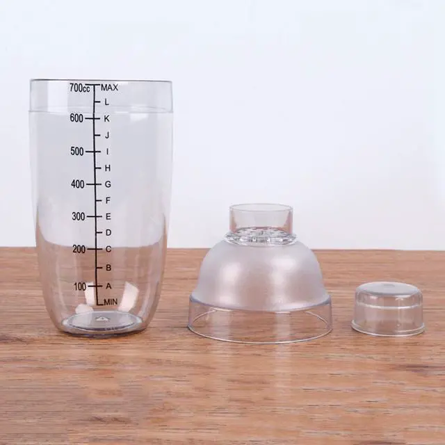 Alt view image 4 of 7 - Plastic Cocktail Shaker, Hand Drink Mixer Boba Tea Shaker Cup with Scales,Bar Tool Transparent (24 oz / 700cc)