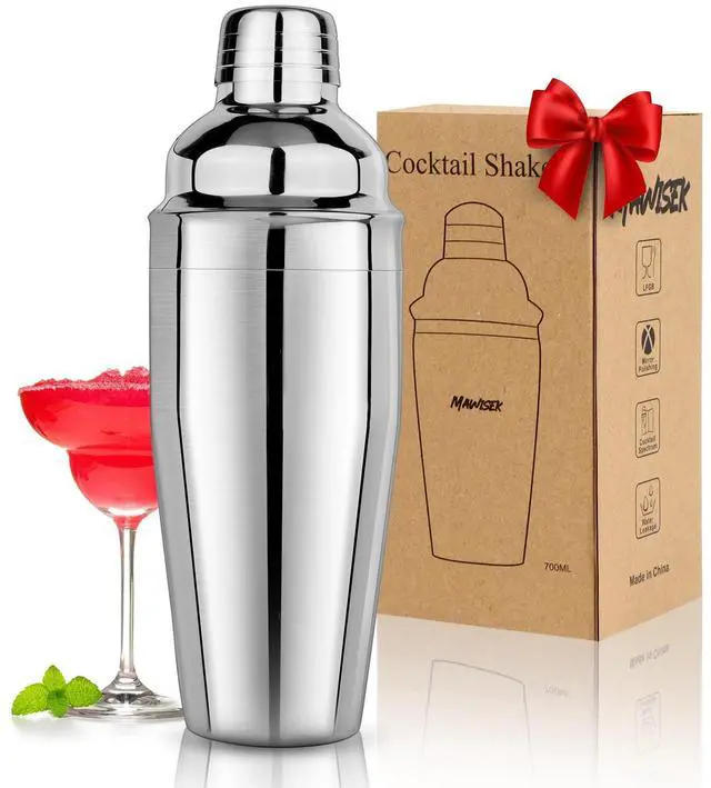 Main image of Cocktail Shaker 24oz Martini Shaker Drink Shaker Bar tools with Built-In Strainer for Bartender, Professional 18/8 Stainless Steel Margarita Mixer for Mixed Drinks