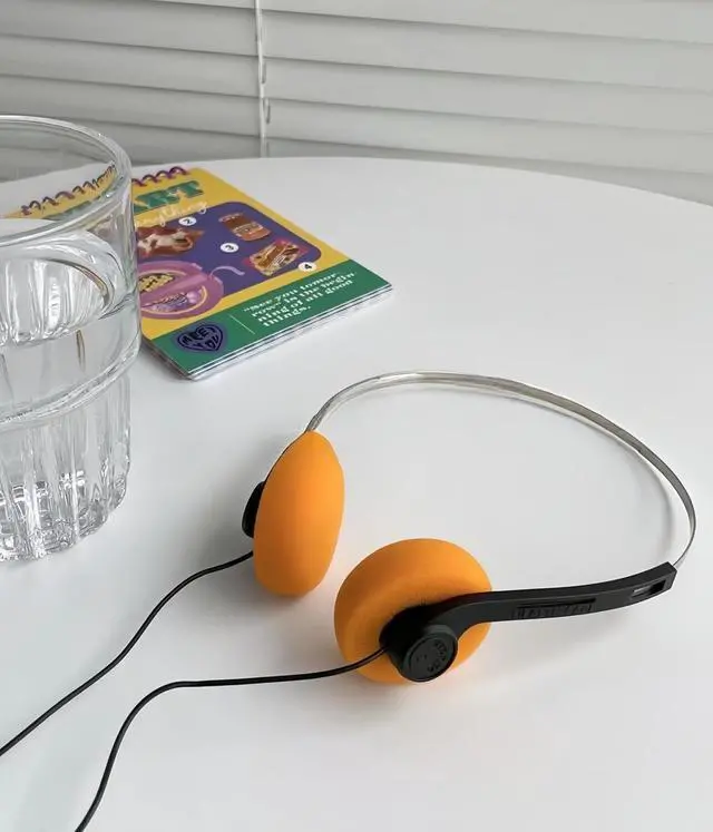 Alt view image 4 of 5 - Retro Over-Ear Headphon Retro Wired Headphones Retro Orange Foam, Headphone with Adjustable Headband for Most Mobile Phones Playback Pevices Headphones (Orange)