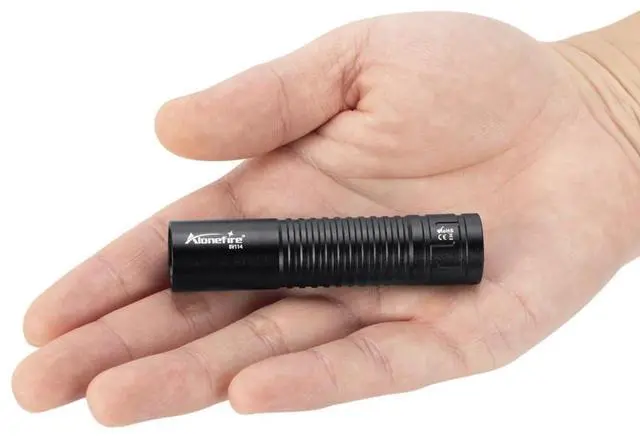 Alt view image 6 of 7 - SV114 Mini 365nm UV Flashlight USB C Rechargeable Black Light Woods Lamp Money Detector for Resin Curing, Pet Urine Detection, Scorpion, Fishing, Minerals, Rocks, Bed Bug, Leaks with Battery