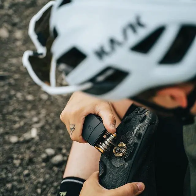 Alt view image 6 of 7 - Multi Tool M 19 Matte Black