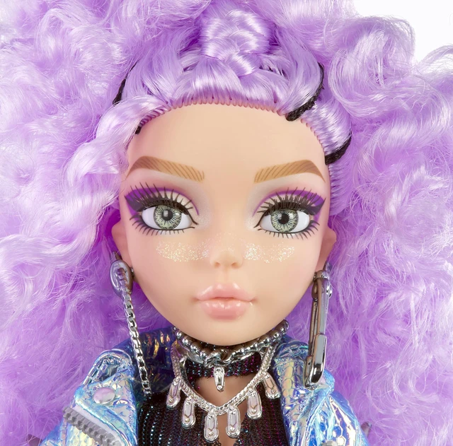 Alt view image 2 of 7 - MERMAZE MERMAIDZ Color Change Riviera Mermaid Fashion Doll with Designer Outfit & Accessories, Stylish Hair & Sculpted Tail, Poseable, Toy Gift Girls Boys Collectors Ages 4 5 6 7 8 to 12+, 580812