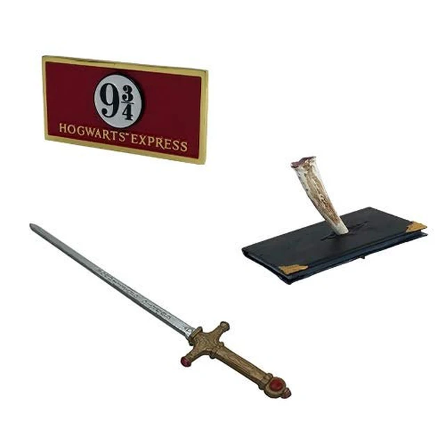 Alt view image 2 of 3 - Factory Entertainment Kuzos Harry Potter Platform 9 3/4 Sign