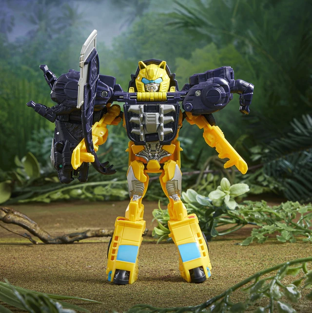 Alt view image 7 of 8 - Transformers Beast Combiners 2-Pack Bumblebee - Snarlsaber