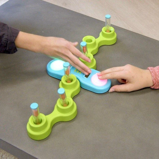 Alt view image 4 of 7 - Fat Brain Toys in-Sand-Ity - 2-Player Game of Fast Reflexes