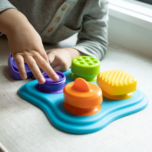 Alt view image 5 of 7 - Fat Brain Toys Lidzy