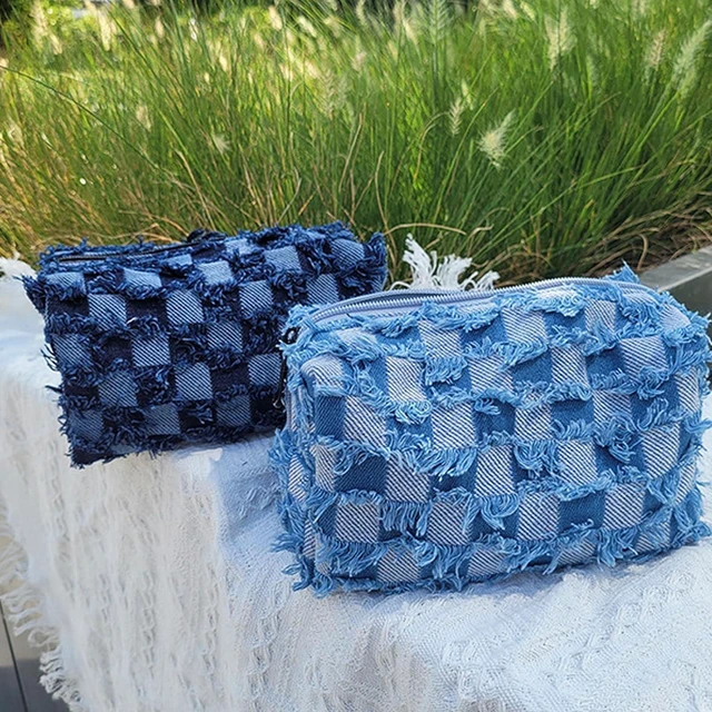 Alt view image 2 of 6 - Walfront Checkered Makeup Bag, Fabric Travel Toiletry Pouch, Splashproof