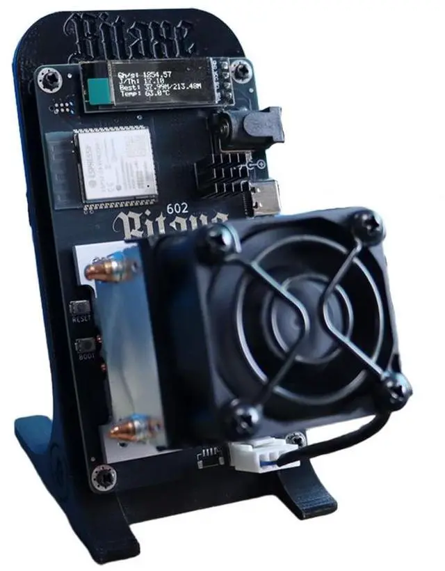 Alt view image 2 of 4 - DigLucky Bitaxe Gamma 602 (601 Plus Upgraded) Desktop Solo Miner | 1.8 TH/s BM1370 ASIC | 35W Ultra-Low Power | 2.4G WiFi Built-in | Open Source Hardware