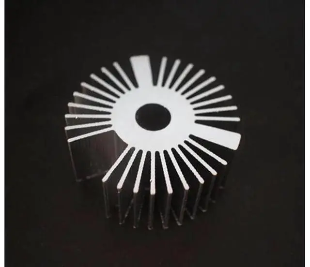Main image of 53*22mm Round Oxidation Sunflower Aluminum Heatsink for 1W/3W/5W LED Lamp