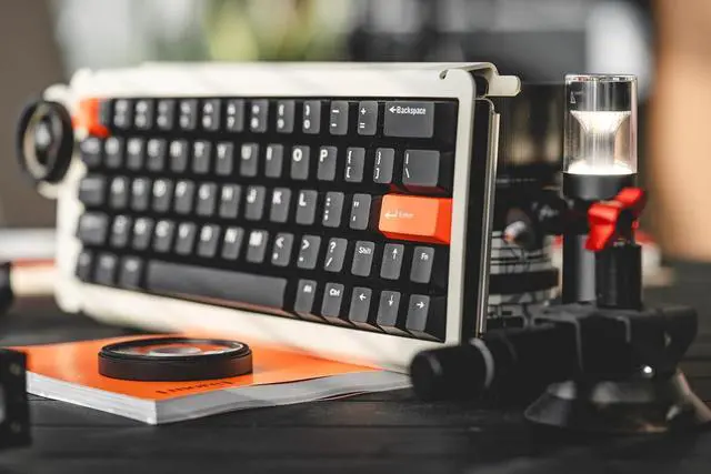 Alt view image 4 of 7 - Ice Ring 63 RT HE Magnetic Wired Gaming Keyboard, 0.01mm Accuracy, 0.125ms Latency, TTC KOM Hall Effect Magnetic Switches, Lightweight All-Metal, RGB Gaming Accessories