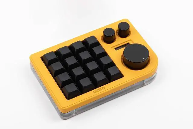 Alt view image 3 of 6 - Megalodon Triple Knob Macro Pad Programmable Designer Mini Keyboard 16 Keys (Yellow)