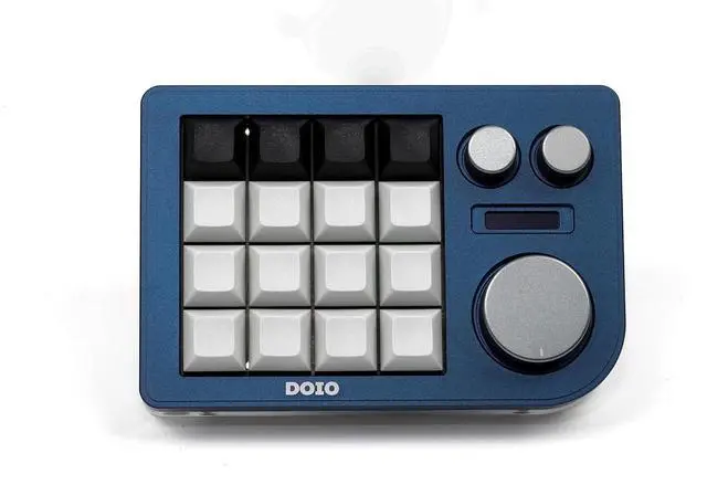 Alt view image 3 of 6 - Megalodon Triple Knob Macro Pad Programmable Designer Mini Keyboard 16 Keys (Navy)