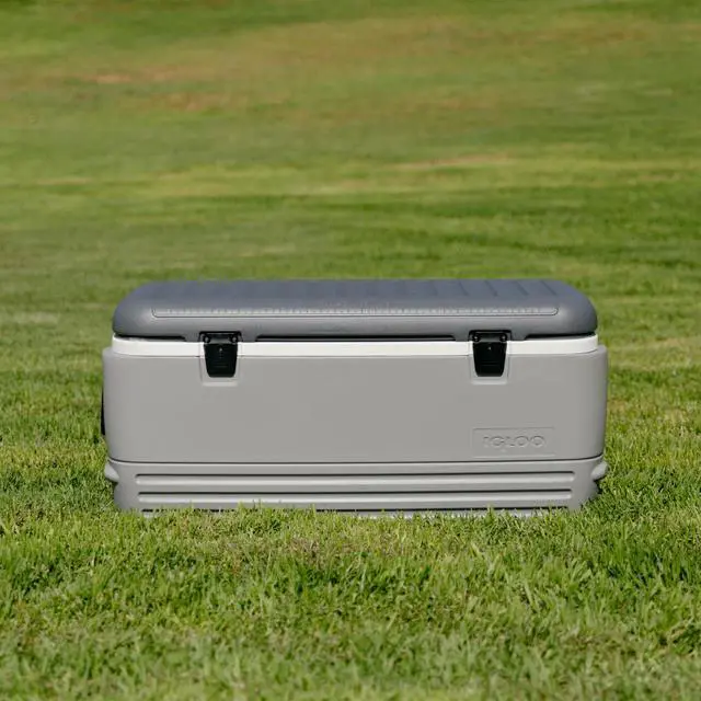 Alt view image 2 of 6 - Igloo Gray Polar 120 Qt Cooler