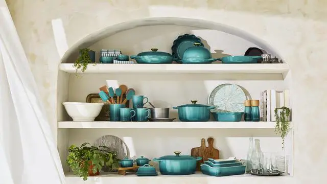 Alt view image 3 of 4 - Stoneware Heritage 3-Piece Rectangular Baking Dish Set, Riviera