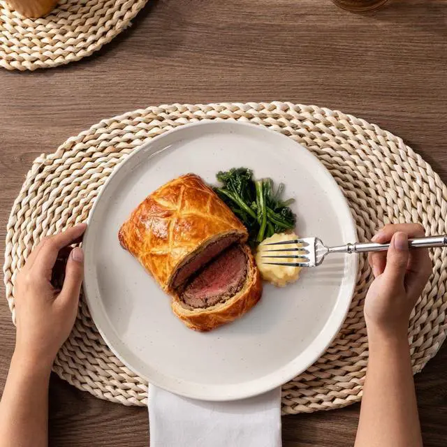 Alt view image 6 of 7 - Dinnerware Sets for 6, 24 Pieces Ceramic Plates and Bowls Set