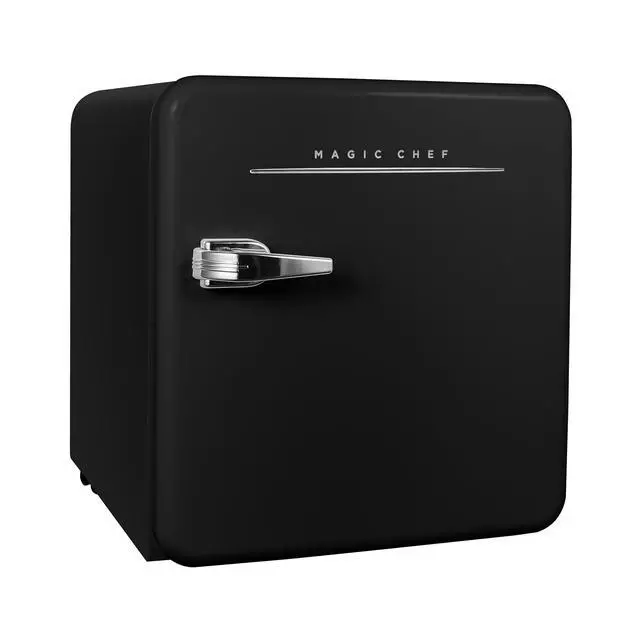 Alt view image 3 of 4 - 17.5 in. 1.6 cu. ft. Retro Mini Refrigerator in Black, Without Freezer