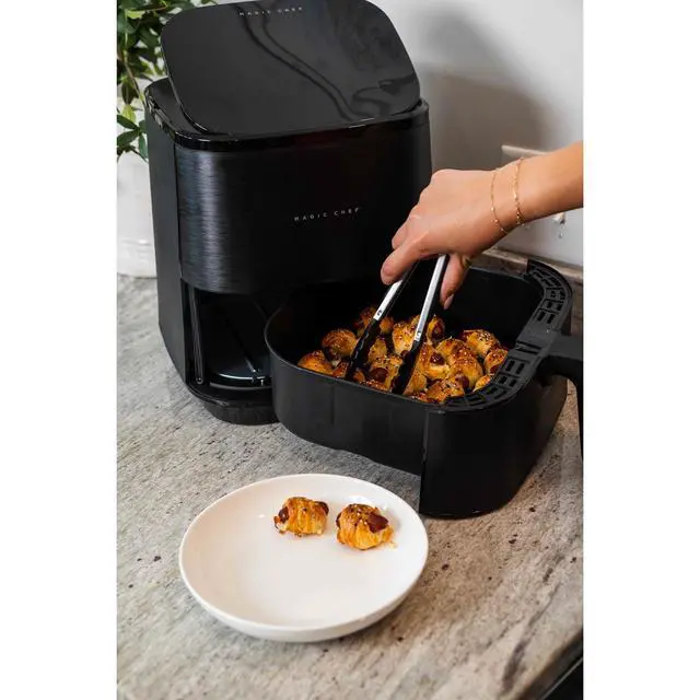Alt view image 5 of 5 - 5.8 qt. Panel Air Fryer, in Black