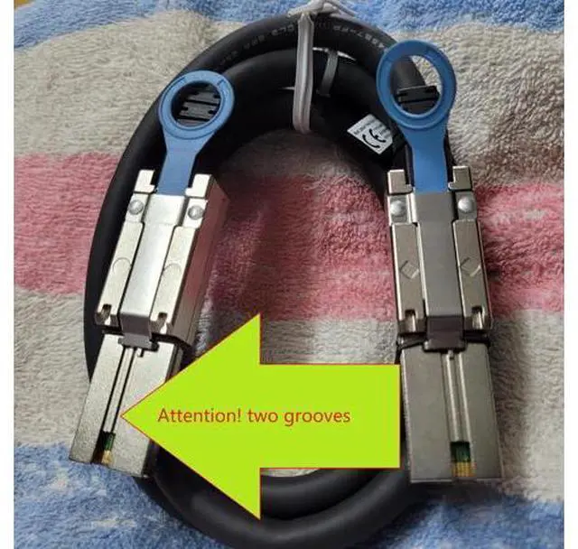 Main image of 1M 2C External MINI SAS 26P SFF-8088 TO SFF-8088 Data Cable Mini SAS SFF-8088 Male To 8088 Male Cable 26P TO 26P Hard Disk Cable