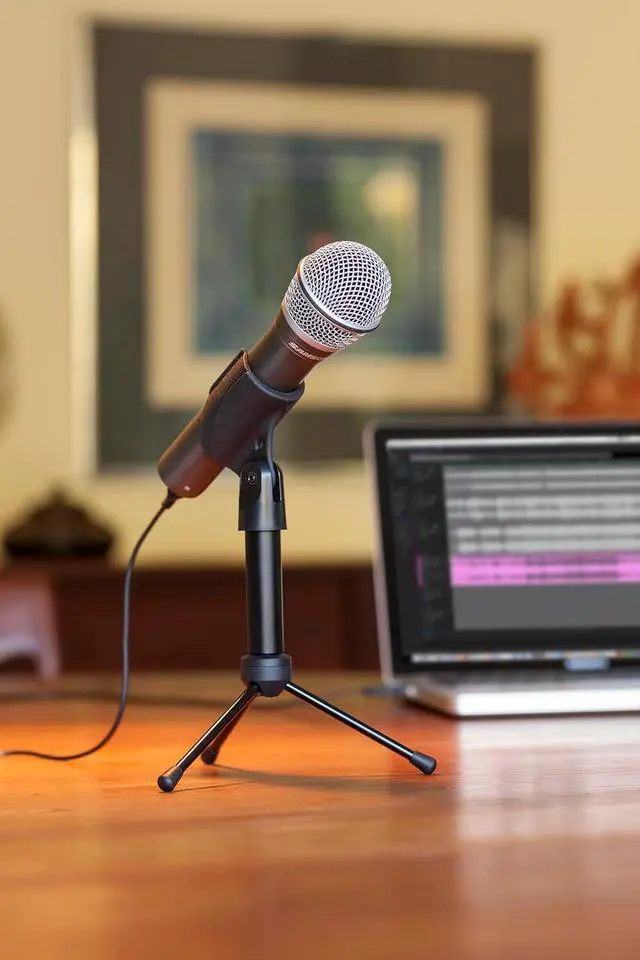 Alt view image 5 of 7 - Q2U USB/XLR Dynamic Microphone Recording and Podcasting Pack
