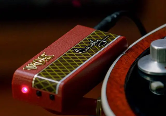 Alt view image 5 of 7 - Brian May Headphone Guitar Amplifier w/ Treble Booster, Stereo Tap-tempo Delay, Chorus, Phase, and Rhythms