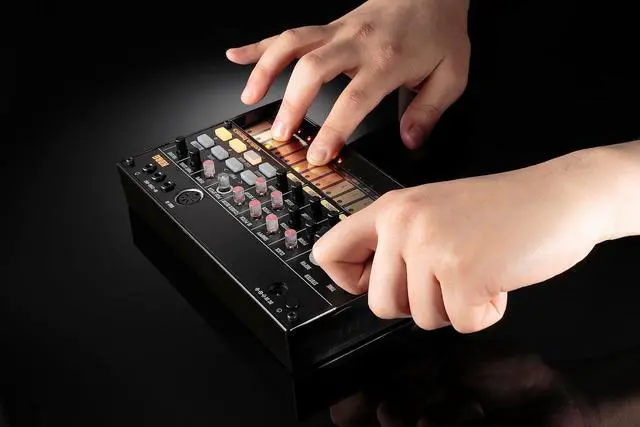 Alt view image 2 of 5 - Volca Beats Analog Rythem Machine w/Electribe-style 16-step Sequencer and Real Analog Sounds