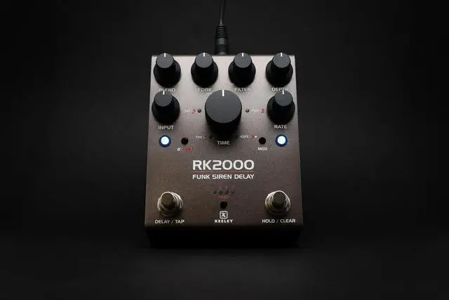 Alt view image 4 of 6 - RK2000 Funk Siren Ambient Loop Delay Pedal Black - Trey Anastasio DM2000 Stereo, MIDI, Hold, Mod, and Presets