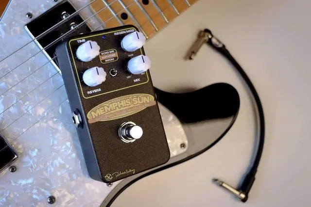 Alt view image 3 of 3 - Memphis Sun Lo-Fi Reverb Echo Double-Tracker Pedal
