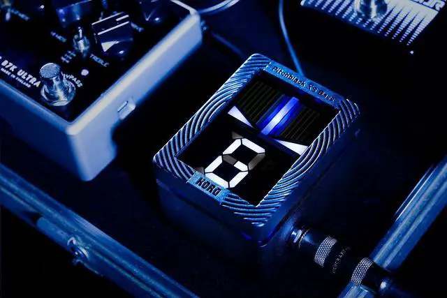 Alt view image 4 of 7 - Pitchblack XS Compact Chromatic Bass Guitar Pedal Tuner w/ Four Display Modes and High Visibility Display (PBXSBASS)