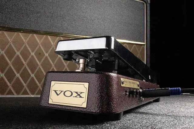 Alt view image 4 of 6 - Vox Custom Auto Wah Pedal