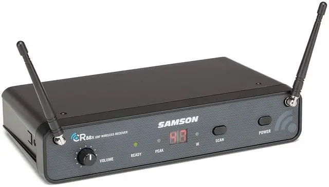 Alt view image 5 of 7 - Concert 88x Handheld UHF Wireless System Q7(D Band)