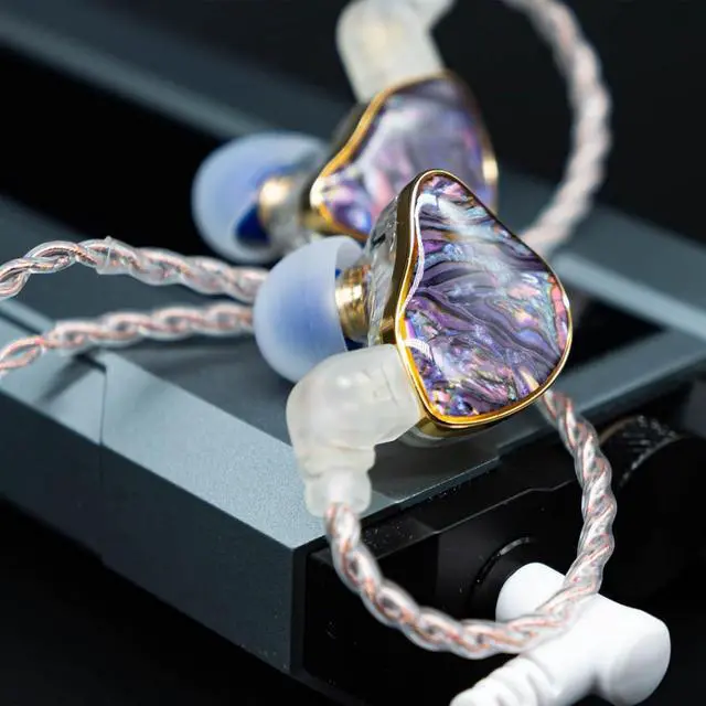 Alt view image 5 of 7 - DB2 Purple No Mic 1DD+1BA Hybrid IEM 3.5mm 0.78 2Pin | 1DD+1BA hybrid driver with titanium graphene diaphragm, resin aluminum faceplate, 0.78mm 2Pin cable,pure audiophile