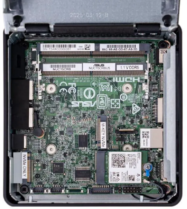 Alt view image 6 of 7 - Oculink SFF-8612 SFF-8611 to PCI-E5.0 4.0 M.2 M-Key NVME &2280 SSD Host Adapter with Heat Sink for NUC15 Pro Mini PC Computer Tall Type NUC15CRH