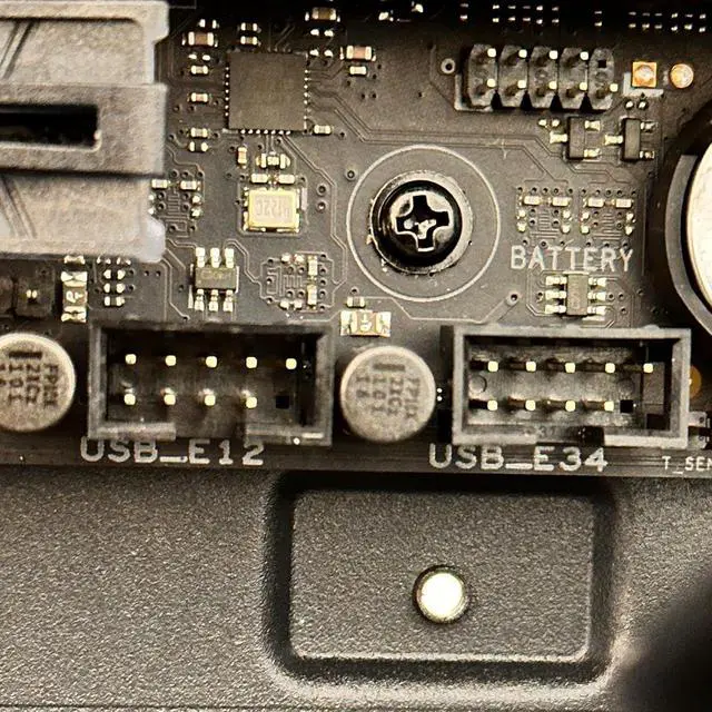 Alt view image 4 of 7 - USB 2.0 Motherboard 9-Pin Header to Dual Port Adapter, Internal USB Splitter, Paired with 2pcs 9-pin to 19 pin Extension Cables, Black