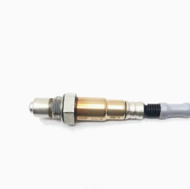 Alt view image 2 of 3 - Front Oxygen Sensor 8R0906262E 0258027114, Automotive O2 Sensor Replacement for Compatible Audi A4L A5 Models