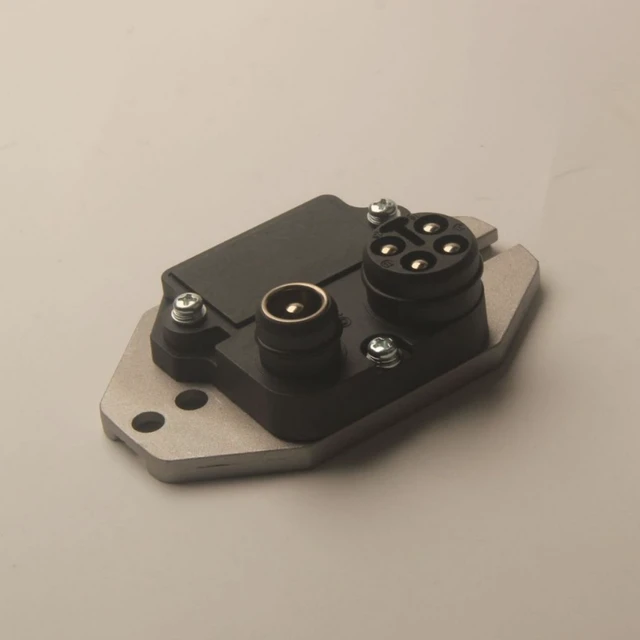 Alt view image 2 of 4 - Ignition Control Module for Select Mercedes-Benz Vehicles, 0025459032, 1392100100, 0025452632, Automotive Ignition System Part