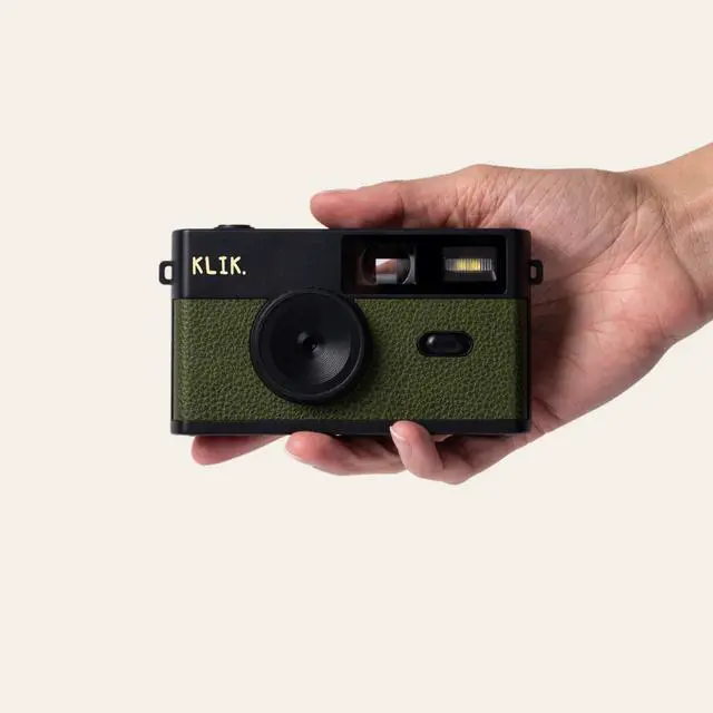 Alt view image 6 of 6 - Klik Screen-Free Digital Camera | Stay Present & Capture Vintage Retro-Style Photos | 8MP, 3 Film-Style Filters, 500 Shots Per Charge, Built-in Flash, USB-C Photo Transfer, Rechargeable (Green)