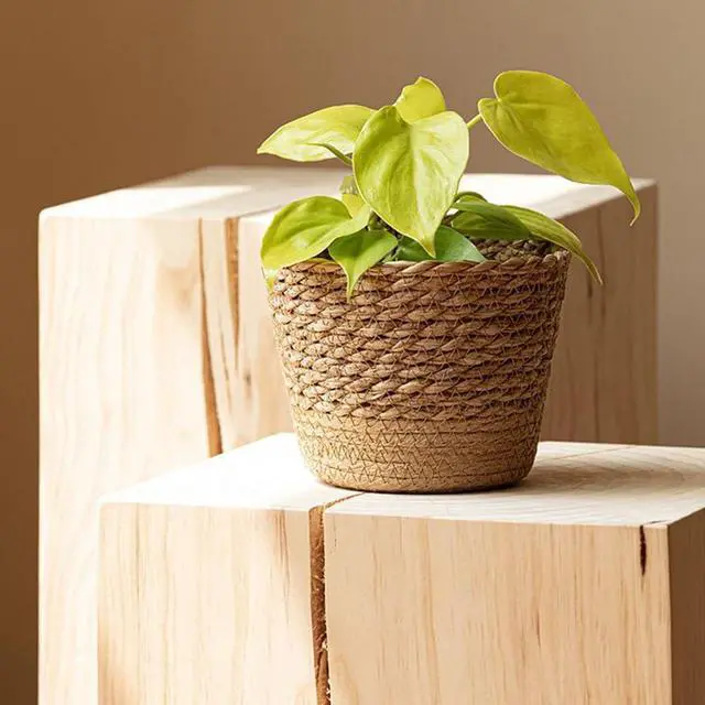 Alt view image 3 of 6 - Straw Weaving Flower Plant Pot Wicker Basket Rattan Flowerpot Storage Basket Handmade Woven Planter Basket Easy Install M