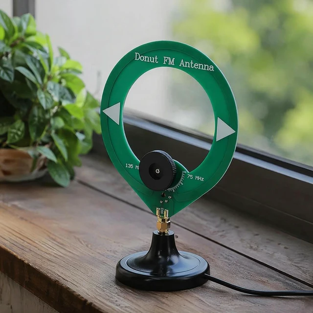 Alt view image 2 of 3 - Ring Receive Antenna 75-135MHz Frequency Range Mini Loop Antenna SMA Male Interface for All Models of Radios Walkie Talkies SDR