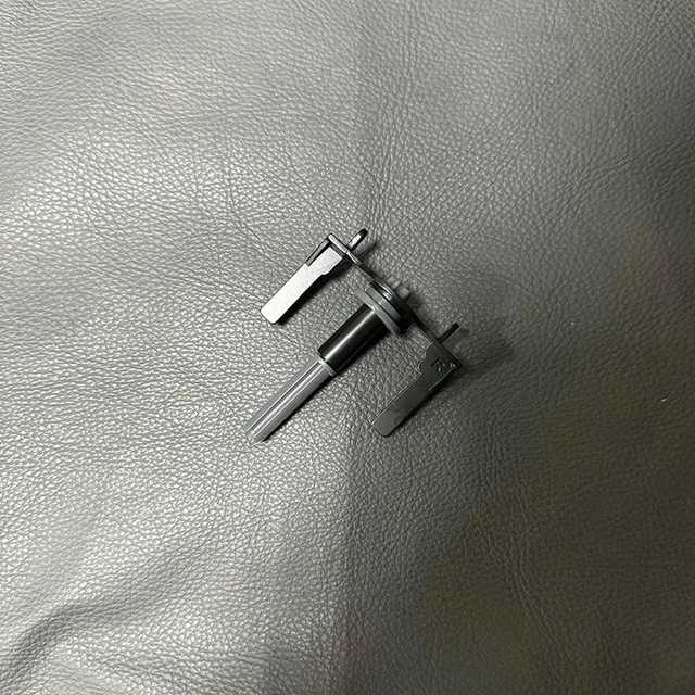 Alt view image 3 of 3 - 2 Pcs Main Brush Roller Bracket for Roborock P20Pro Ultra Qrevo Saros Robot Vacuum Cleaner Roller Brush Mount Bearing