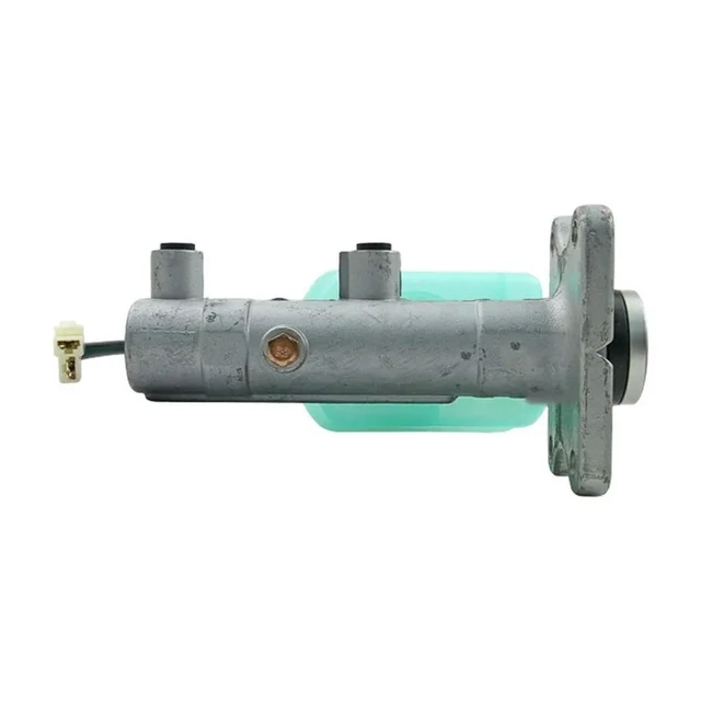 Alt view image 3 of 3 - For Toyota Land Cruiser 47201-60460 Brake Master Cylinder For