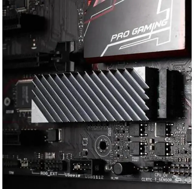 Main image of Aluminum M.2 SSD Heatsink Cooling Fin with Thermal Pad, Solid State Drive Cooler for Desktop PC