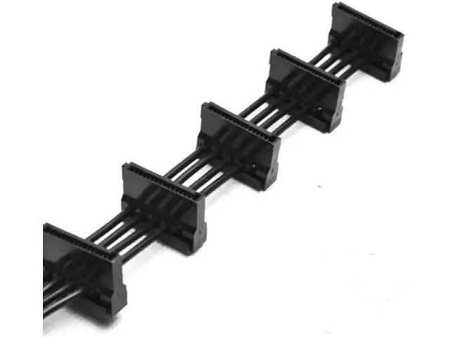Alt view image 4 of 6 - 40cm Sleeved 4-Pin IDE Molex 1 to 5 SATA Power Splitter Cable, 18AWG Black Braided for PC & Server Storage Devices