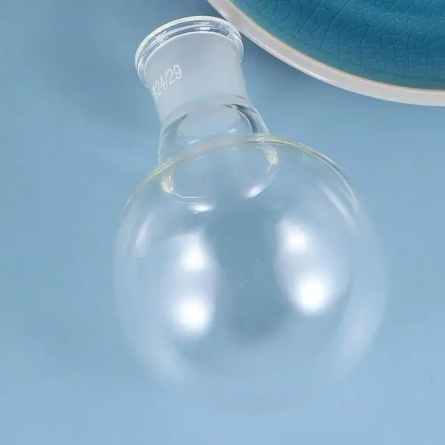 Alt view image 2 of 3 - 1Pcs Single Neck Round Bottom Boiling Flask Borosilicate Glass oratory Glassware Chemical Heating Distillation Reaction Flask