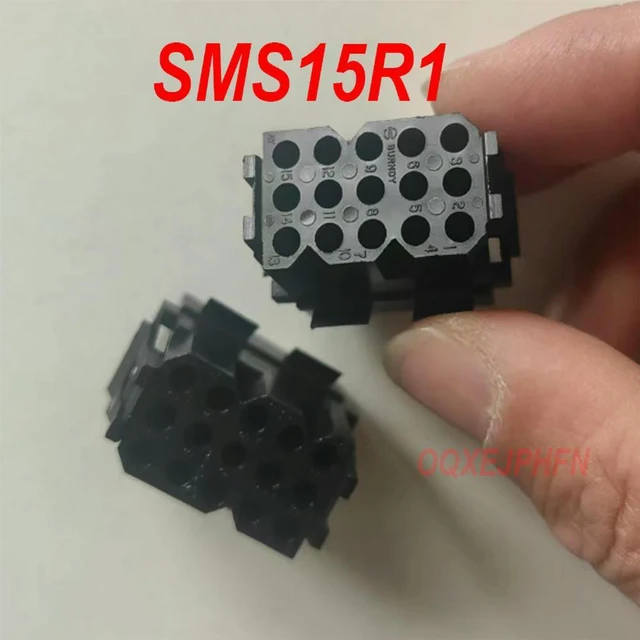 Main image of For SORUIAU 15P black rectangular connector panel socket SMS15R-1 SMS15R1