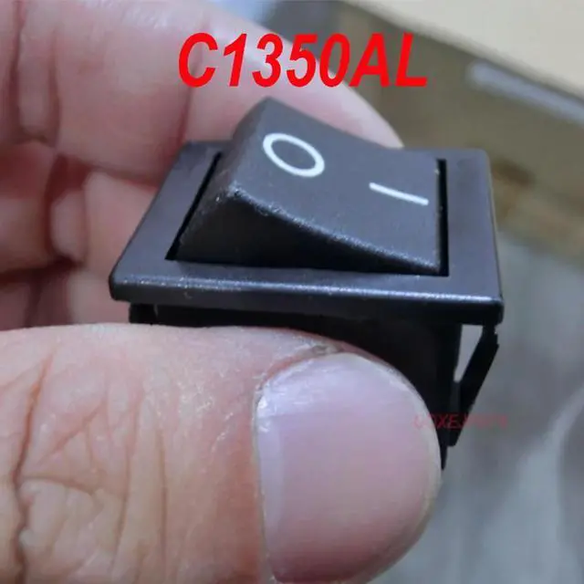 Main image of For ARCOLECTRIC C1350AL C1350ALAAF double-pole double-throw toggle switch DPST black panel 16A