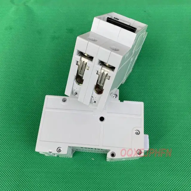 Alt view image 2 of 3 - For 5SX25 C20 1P+N 20A Single-phase Circuit Breaker Air Switch