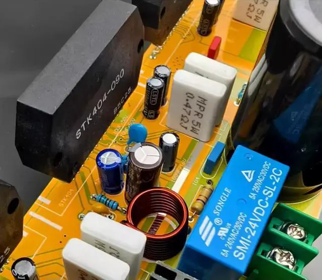 Alt view image 2 of 3 - Lelin Version 3 Parallel STK404-090 Full Analog Amplifier Board, Reproducing the Sound of the Golden Age