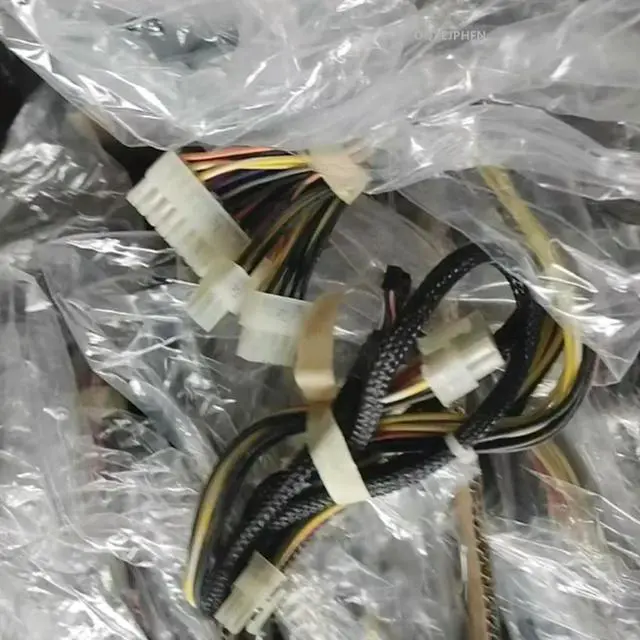Alt view image 2 of 3 - Power Board For R520 G7 750W Power Supply DD-3151-2F-LF 4A805-01