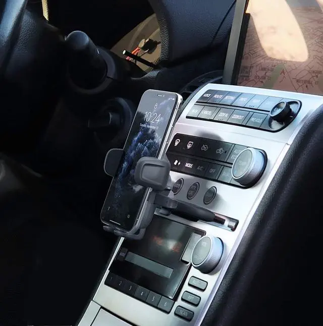 Alt view image 6 of 7 - Easy One Touch Signature CD Slot Mount - Universal Car Phone Holder for iPhone Google Moto LG and all other Smartphones
