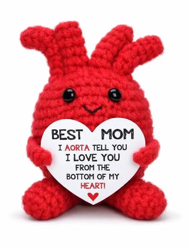 Main image of Handmade Crochet Heart Mom Thanks Gifts Thoughtful Easter Basket Filler for Stepmother Godmother Mama from Son Daughter, Mother' Day Special Idea Desktop Spring Decoration for Home & Office